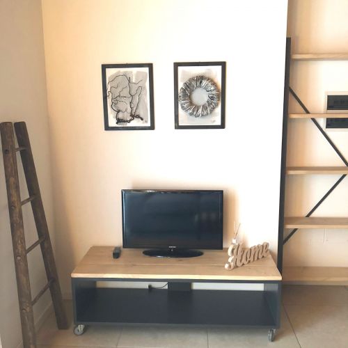 Blancahome relooking monolocale per affitto mobile TV