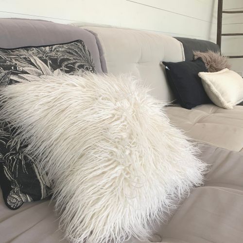 Blancahome allestimento angolo relax in stile industriale