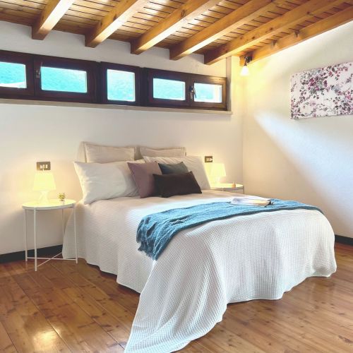 Blancahome allestimento casa a Solagna camera padronale
