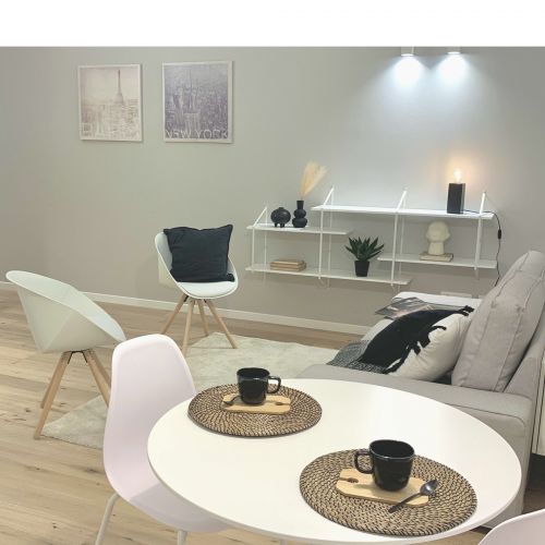 Blancahome allestimento living miniappartamento a Bassano